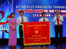 Toàn cảnh lễ kỷ niệm 25 năm thành lập báo Pháp Luật TP.HCM
