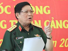 Bộ trưởng Quốc phòng: 'Sẵn sàng thu hồi đất sân golf'