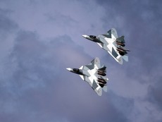 Phi đội tiêm kích tối tân Nga nhào lộn trên trời Moscow
