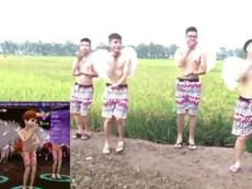 Clip: Trai làng hóa thân thành thiên thần nhảy Audition trên bờ ruộng