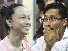 Phương Nga vui mừng khi được tòa cho tại ngoại