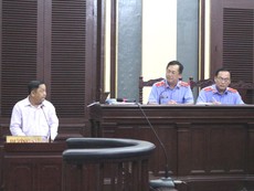 Clip: Đại diện BYT không trả lời câu hỏi vụ VN Pharma