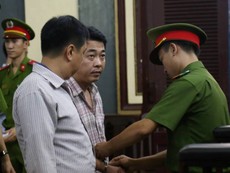 Vì sao Nguyễn Minh Hùng bị bắt tạm giam tại tòa?