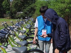 Xe đạp thông minh miễn phí thu hút hàng ngàn sinh viên