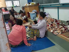 Người dân Cần Giờ mất ngủ sau đêm trú bão