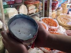 Cách chọn chả lụa ăn tết chất lượng và không có hàn the