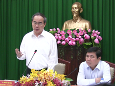 Bí thư Nguyễn Thiện Nhân làm việc với Công an TP.HCM