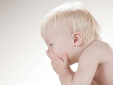 Đáng yêu xem các bé hắt hơi
