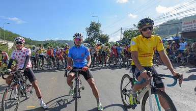 Sarda Javier đoạt áo vàng chung cuộc