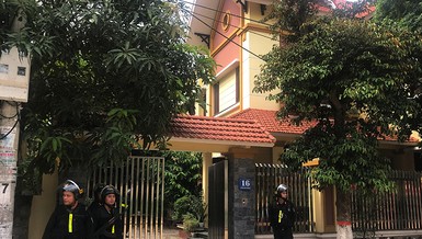 Bắt trùm mua bán hàng ngàn bánh heroin