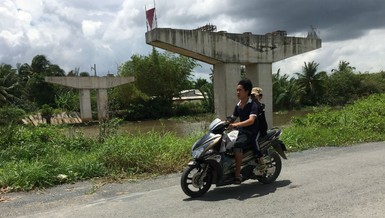 Bình Chánh: Cầu vẫn chờ, đường vẫn đợi