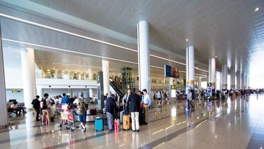 Hành khách tranh cãi với nhân viên Jetstar tại Nội Bài