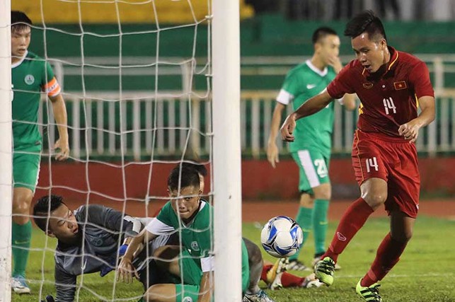 Cầu thủ U-23 sút kém và tử huyệt ở hàng thủ