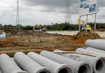 Có nên cho sở hữu tư nhân về đất đai? - Bài 2: Quyền quá lớn dễ dẫn đến lạm dụng