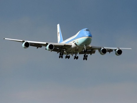 Choáng với 'siêu pháo đài bay' có 1 không 2 của tổng thống Obama - ảnh 2
