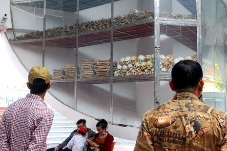 Về An Giang, uống càphê 4.000, ăn cá lóc 20.000 đồng/kg - ảnh 7