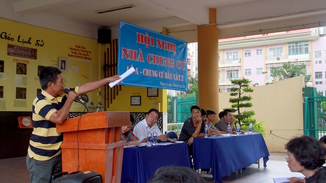 Ban quản trị chung cư đòi từ chức, hàng trăm cư dân không đồng ý - ảnh 1
