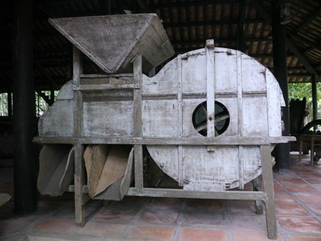 Nơi lưu giữ nhiều nông cụ xa xưa trên dải đất miền Trung - ảnh 10
