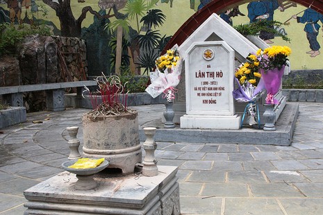 Về thăm nơi mẹ con anh Kim Đồng yên nghỉ - ảnh 3