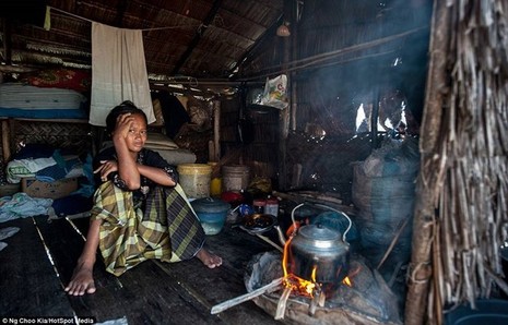Khám phá cuộc sống như ở xứ sở thần tiên của người Bajau - ảnh 18