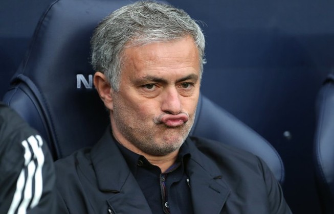Mourinho bỏ mặc đội tuyển Bồ Đào Nha