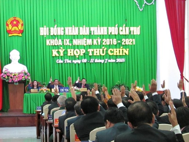 Cần Thơ thông qua nghị quyết đưa cán bộ đi học ở Mỹ