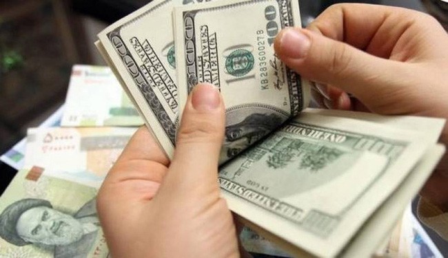 Bất ngờ giảm giá đồng USD