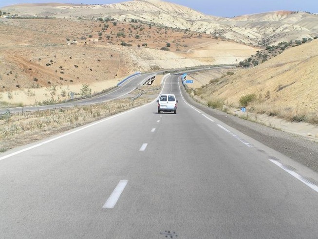Fès - đô thị cổ ngàn năm của Maroc