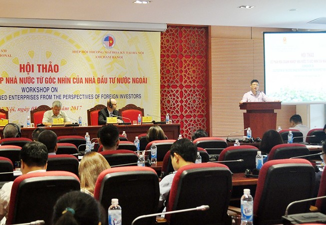 Cổ phần hoá DNNN: Gậy có, cà rốt không có nên khó làm