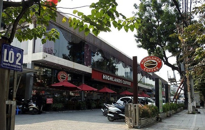 Cưỡng chế hàng loạt công trình sai phép tại mương Nghĩa Đô