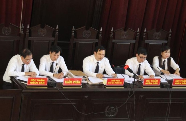 Vụ BS Lương: 'Người đặc biệt' bị tòa từ chối cho nói