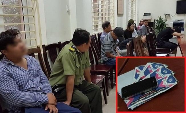 Tạm giữ hàng chục 'cò vé' trận Việt Nam-Philippines