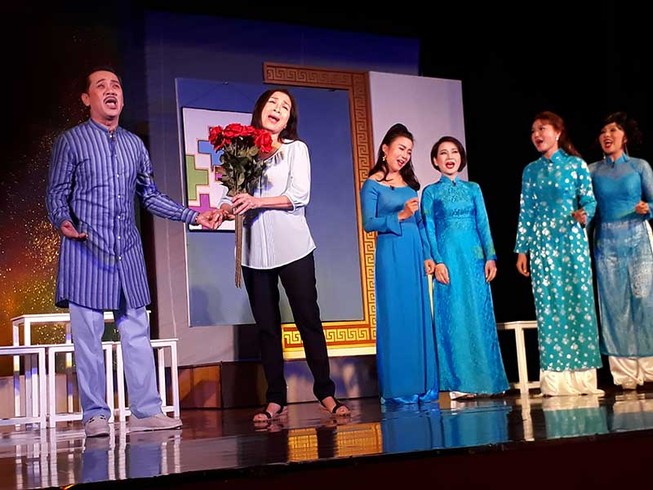 Tết này, người Sài Gòn tha hồ coi kịch