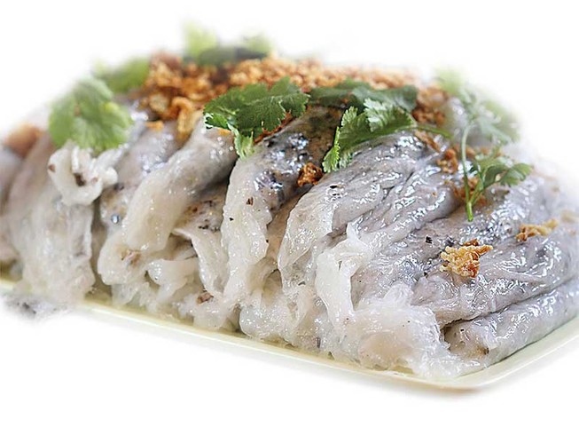 Vòng luẩn quẩn từ chả giò đến bánh cuốn