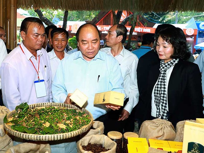 Thủ tướng dự lễ hội cà phê Buôn Ma Thuột