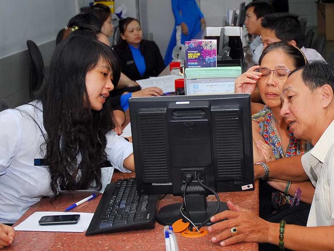 Lãi suất tiền gửi tăng cao hiếm thấy