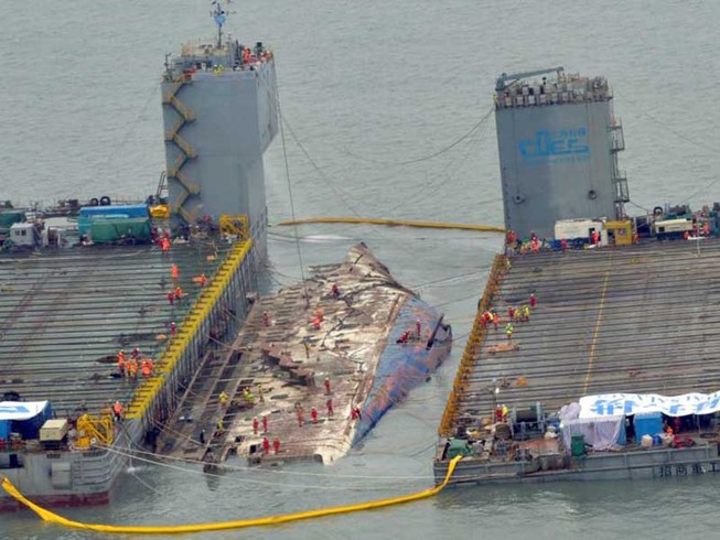 Chính trường Hàn Quốc sóng gió vì phà Sewol