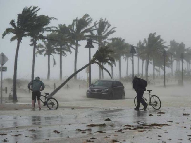 Nước Mỹ choáng váng vì ‘quái vật’ Irma