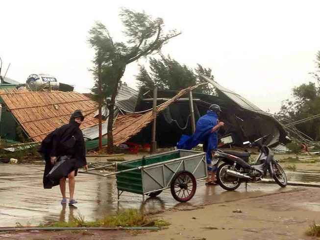 Tan hoang sau bão!
