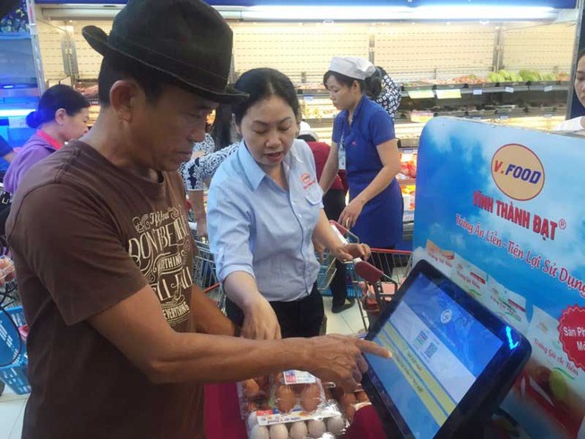 Dùng Zalo để truy tìm ‘lý lịch’ trứng, thịt gà, vịt
