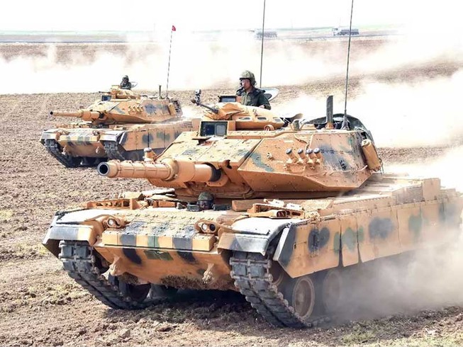 Xe tăng Iran, Thổ Nhĩ Kỳ áp sát biên giới Iraq