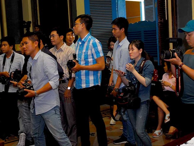 Sử dụng ảnh cá nhân trên báo: Cẩn trọng