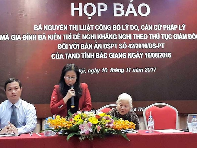 Cá nhân có được tổ chức họp báo?