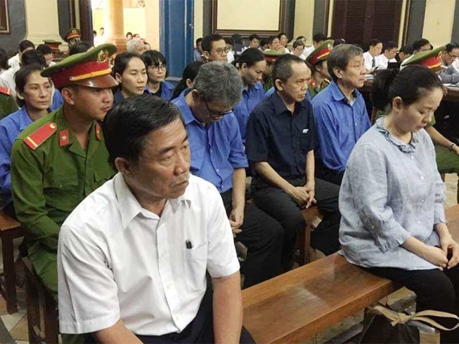 Vụ bà Phấn: Các bị cáo thừa nhận gây thiệt hại hơn 5.200 tỉ