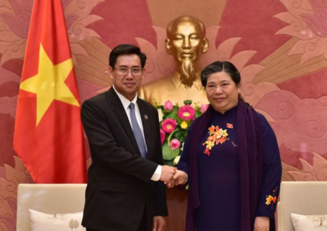 Quan hệ Việt-Lào là tài sản vô giá