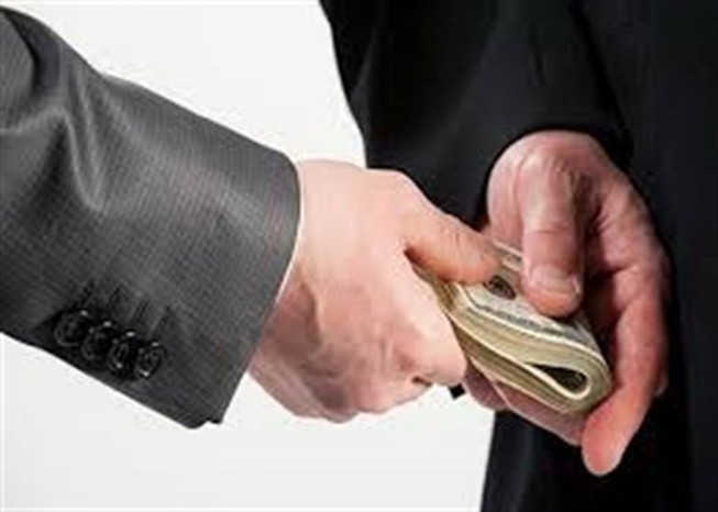 1 phóng viên bị bắt vì nhận tiền doanh nghiệp