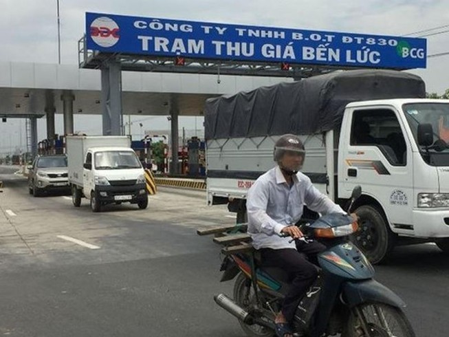 Thu giá BOT: Ngoài bộ trưởng Giao thông, còn ai sai nữa?