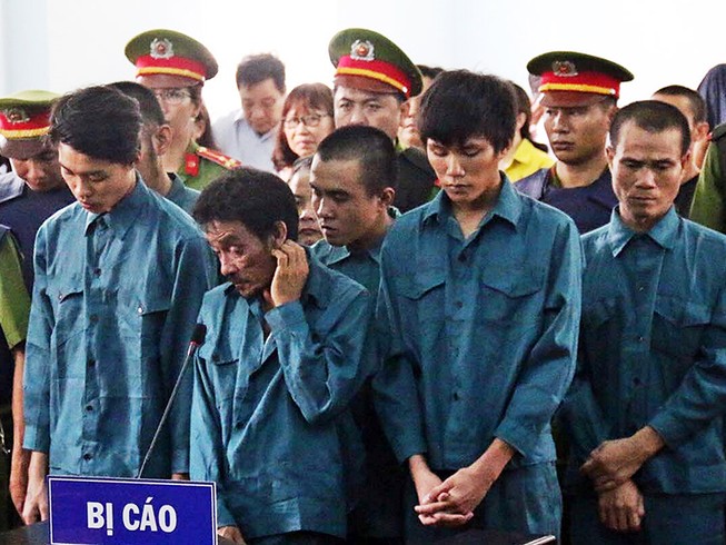 7 người gây rối trước trụ sở UBND tỉnh Bình Thuận lãnh án