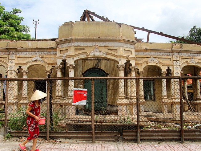 Hàng trăm biệt thự cổ sống dở chết dở
