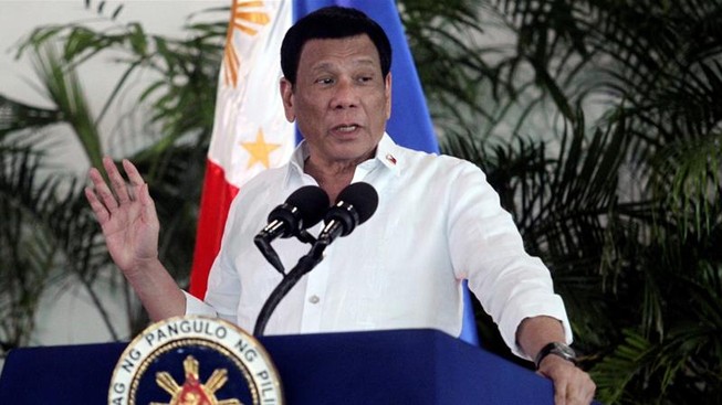 Philippines xoa dịu phát biểu của ông Duterte về các giám mục
